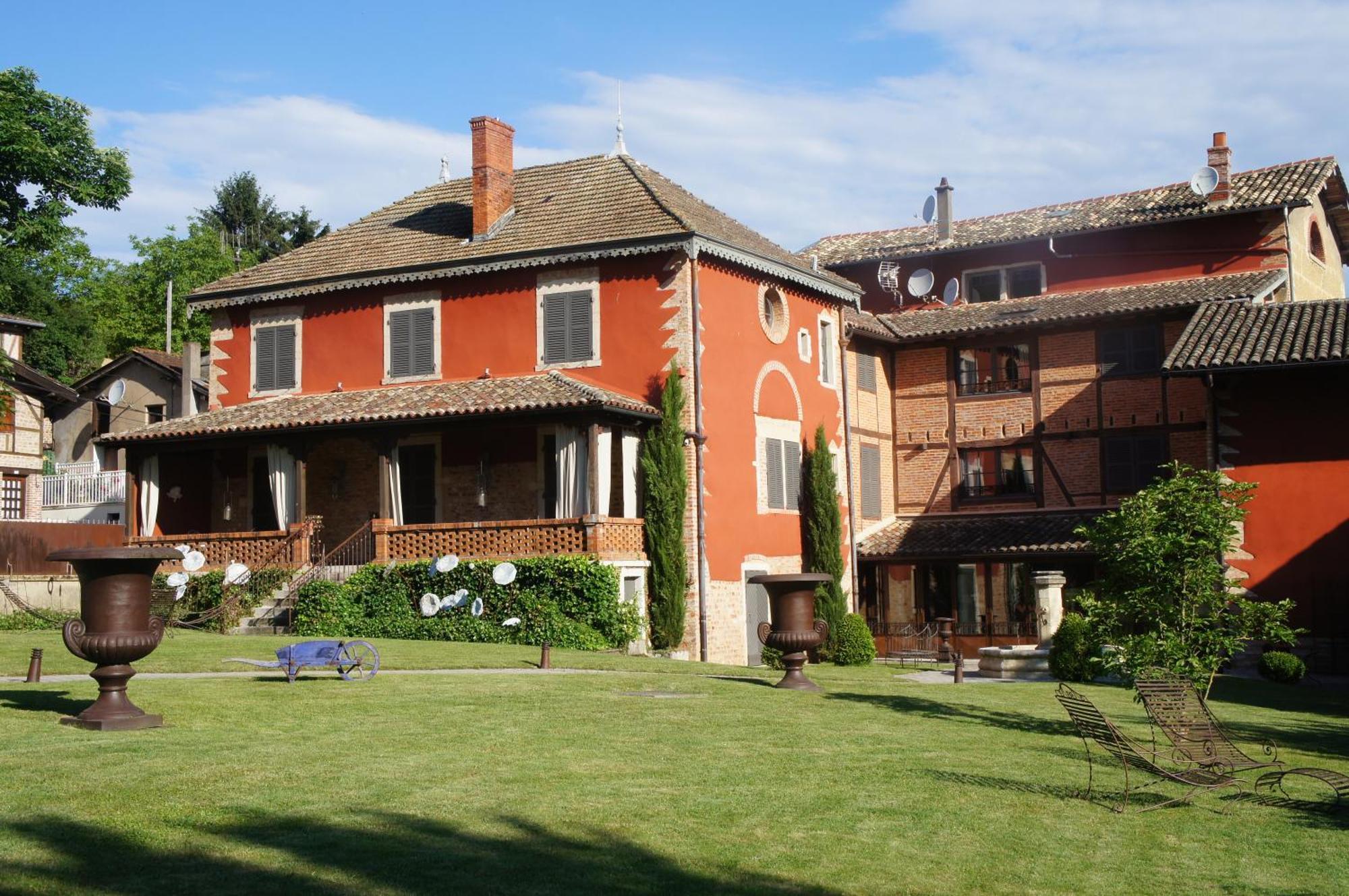 Hotel Les Jardins De La Tour à Châtillon-sur-Chalaronne Extérieur photo